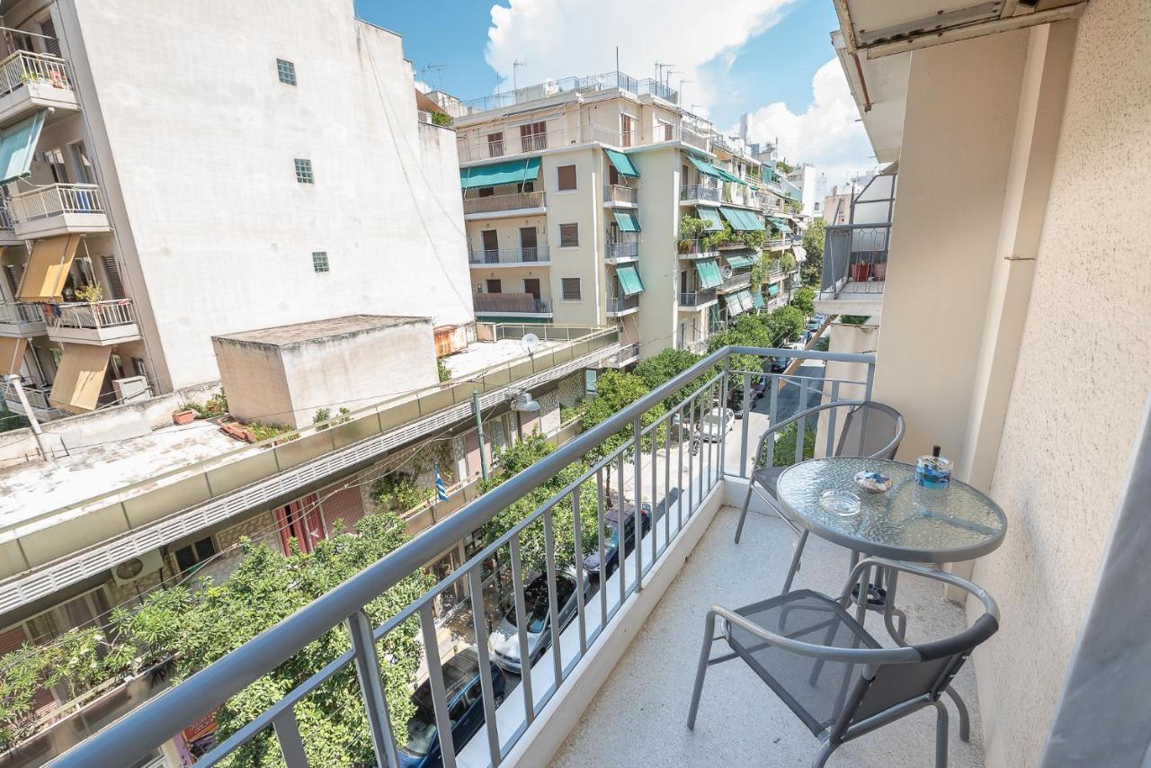 Comfy Apartment In Acropolis Area By Cloudkeys Athen Eksteriør billede