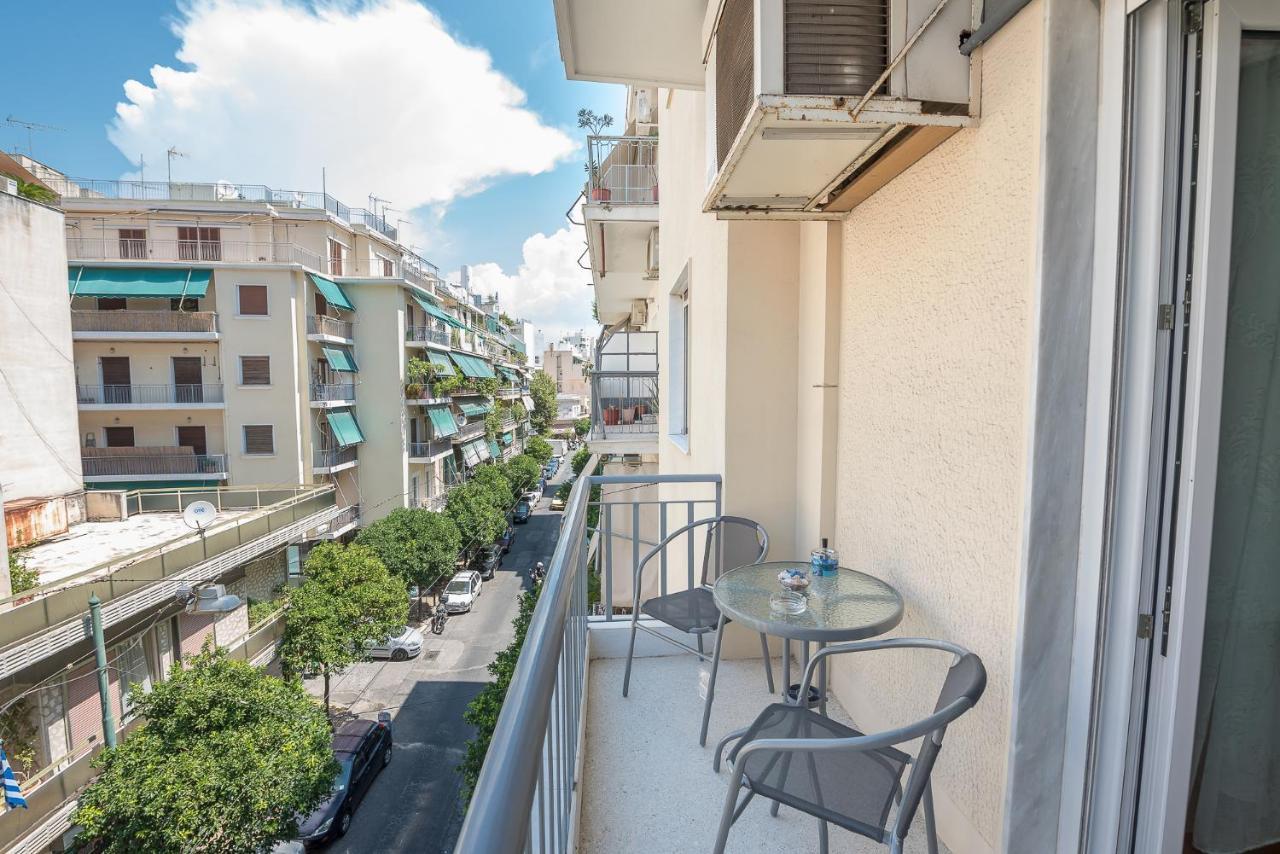 Comfy Apartment In Acropolis Area By Cloudkeys Athen Eksteriør billede