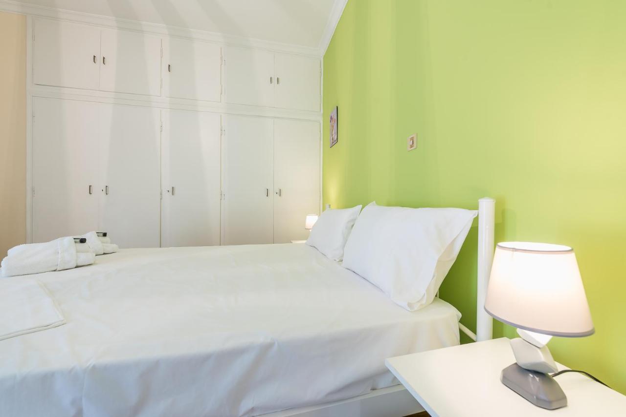 Comfy Apartment In Acropolis Area By Cloudkeys Athen Eksteriør billede